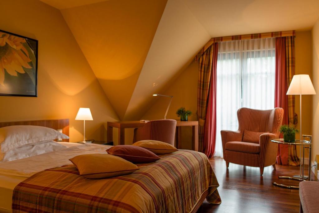 Zeller-Hotel+Restaurant Kahl am Main ห้อง รูปภาพ