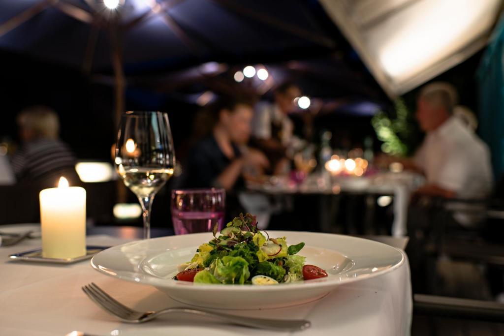 Zeller-Hotel+Restaurant Kahl am Main ภายนอก รูปภาพ